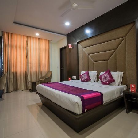 Capital O 1546 The Sensation Hotel Indore Dış mekan fotoğraf