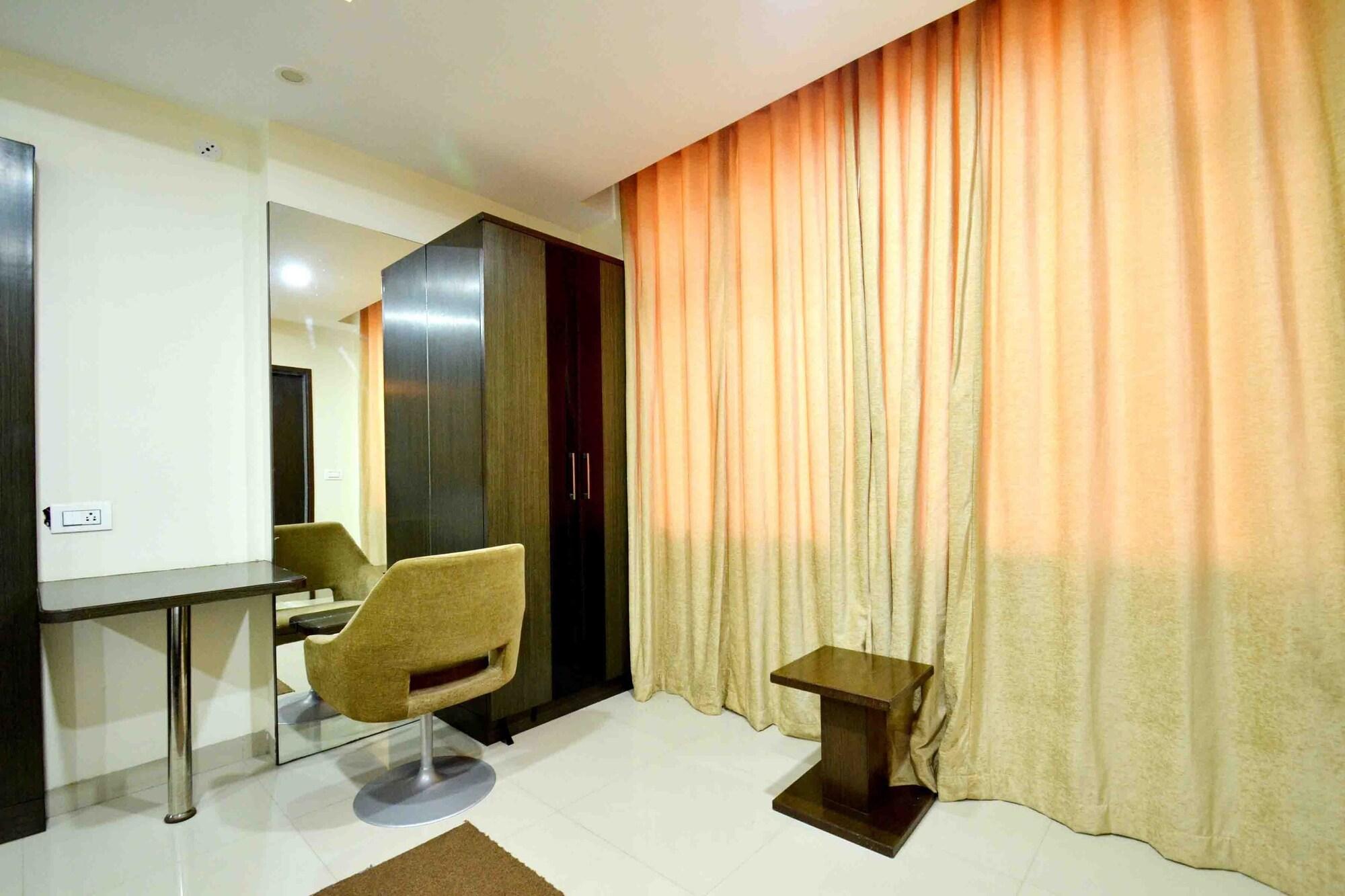 Capital O 1546 The Sensation Hotel Indore Dış mekan fotoğraf