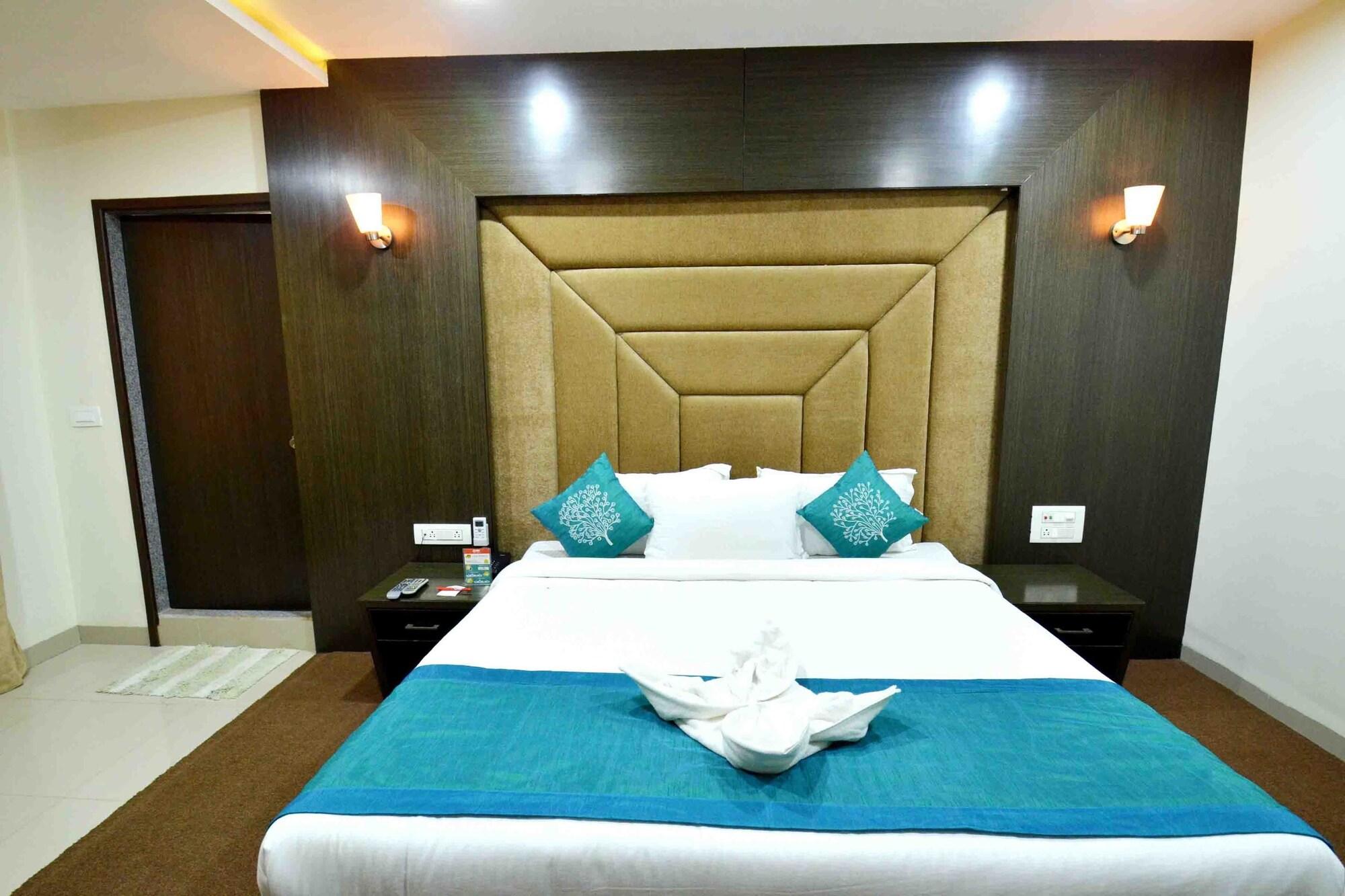 Capital O 1546 The Sensation Hotel Indore Dış mekan fotoğraf