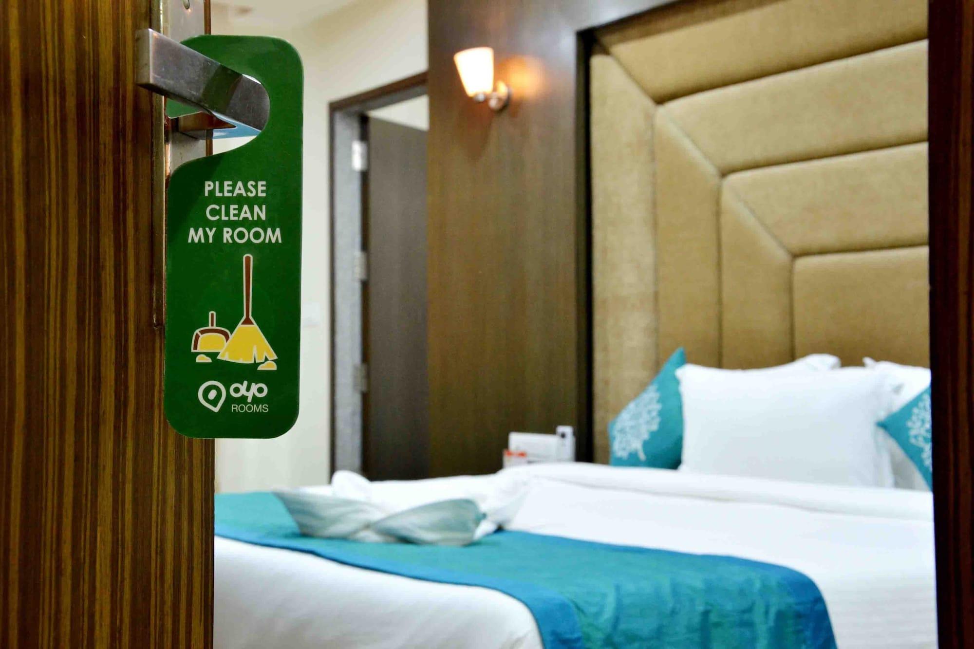 Capital O 1546 The Sensation Hotel Indore Dış mekan fotoğraf
