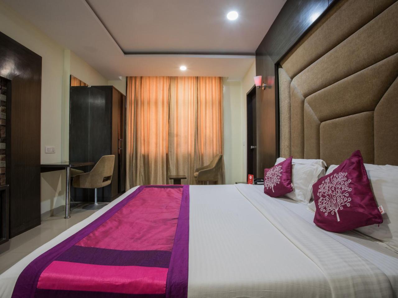 Capital O 1546 The Sensation Hotel Indore Dış mekan fotoğraf